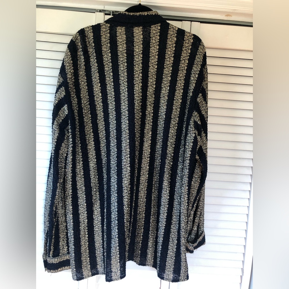 Medium Weight Crinkly Button Down Blouse - image 5